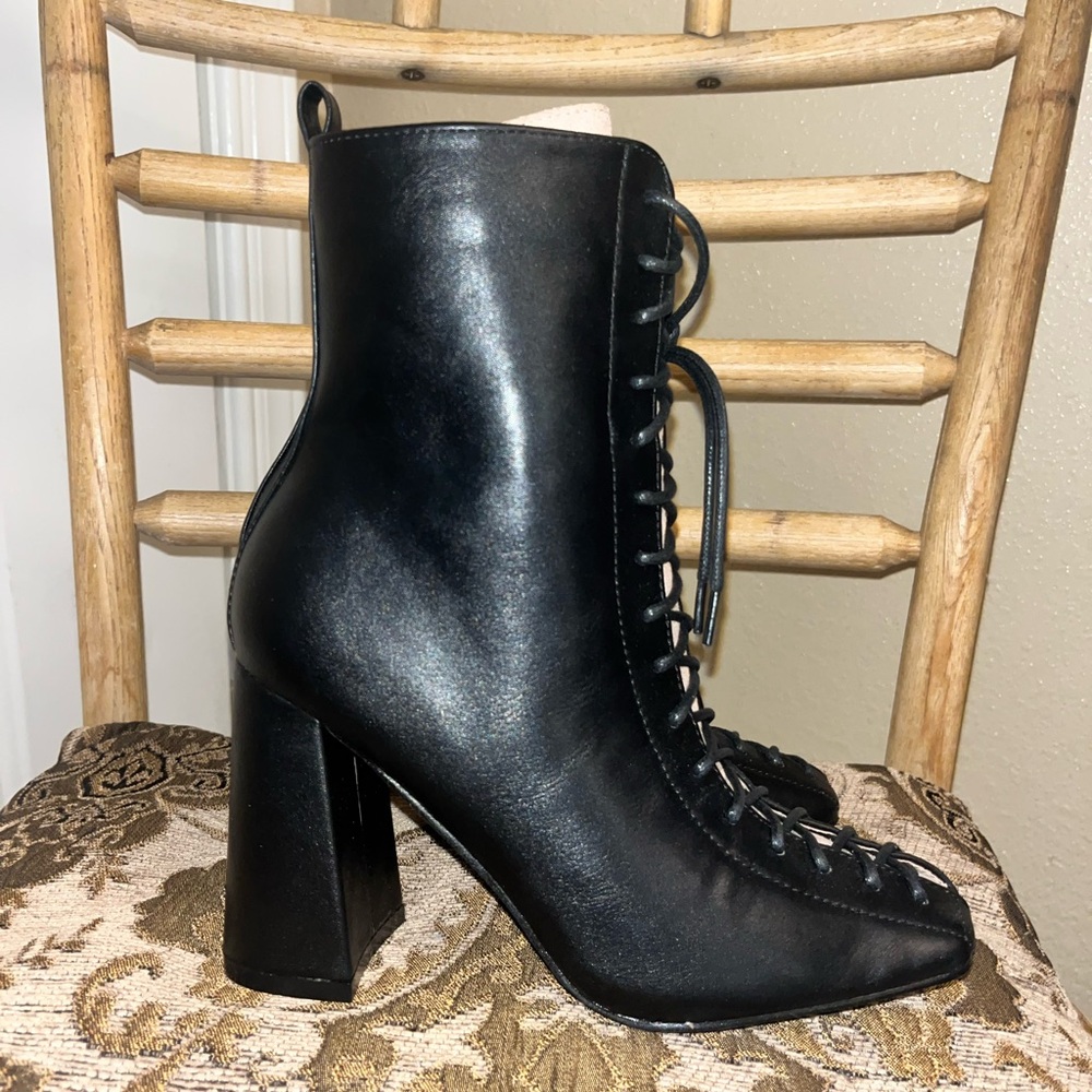 Yoki Heeled Boots with Laces